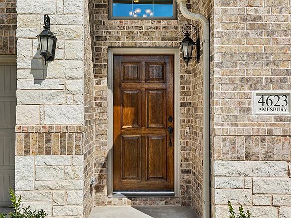 4th image of 4623 Amesbury Ln