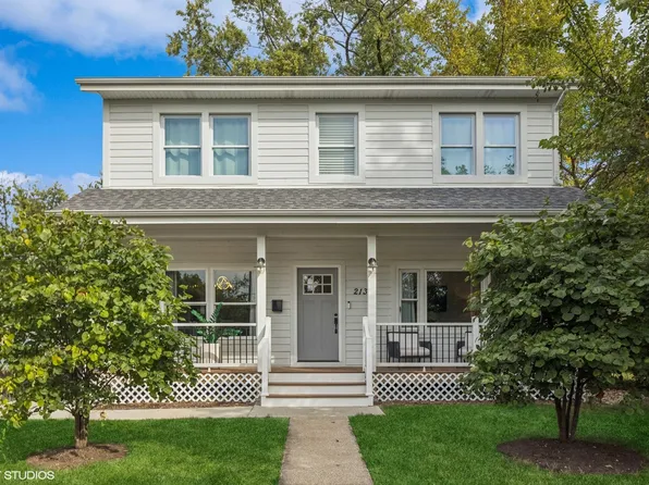 213 W Butterfield Rd, Elmhurst, IL 60126