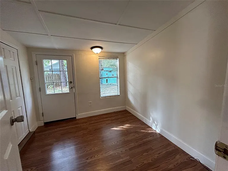3304 NW 20th St — Photo 26