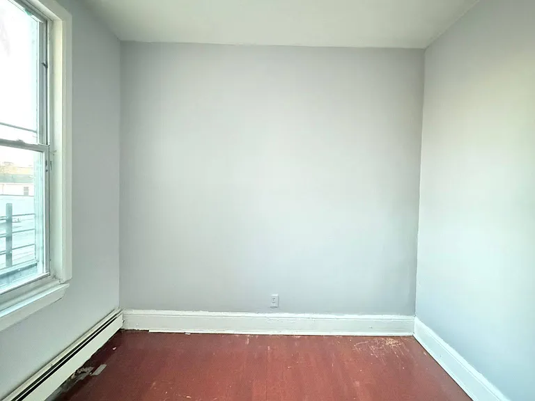 473-475 Ocean Ave #3R — Photo 8