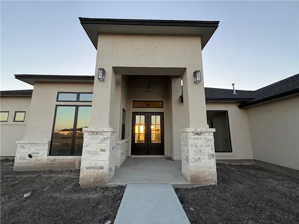 2177 London Ranch Dr, Corpus Christi, TX 78415