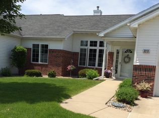 3213 N Barkwood Ln, Appleton, WI 54914