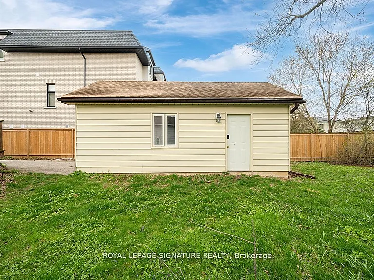 124 Homewood Ave — Photo 36