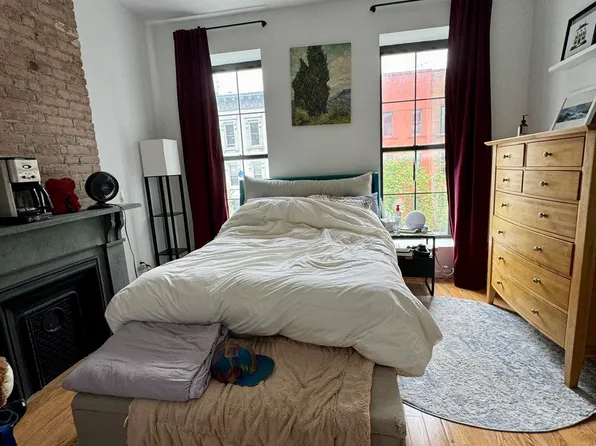 235 5th Avenue image 1 of 11