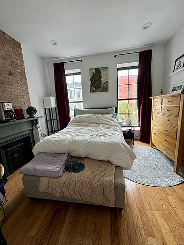235 5th Ave #2R Photo 1
