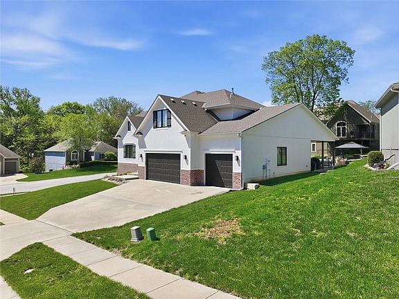2nd image of 12548 Grand Ct