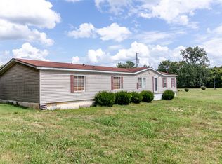 96 Pleasant Valley Rd, Hartsville, TN 37074