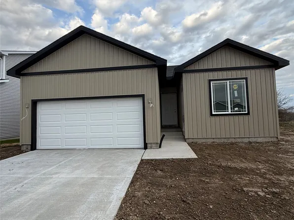 1033 Linden St, De Soto, IA 50069