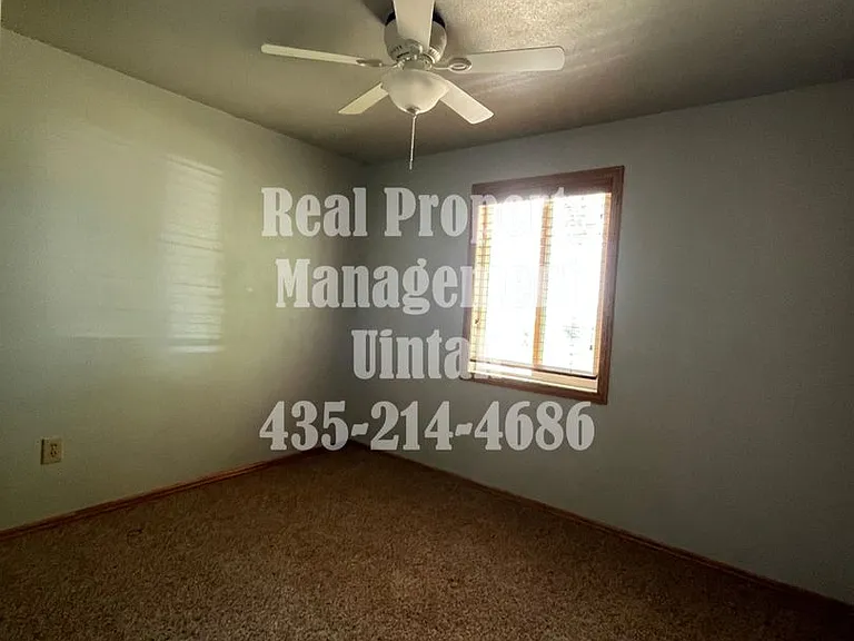 456 S 3130 W — Photo 18