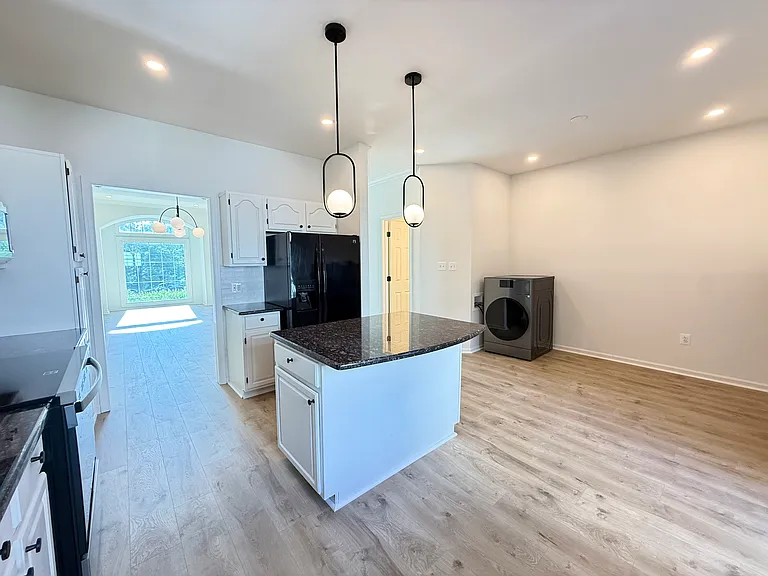 14604 Woodgate Manor Cir — Photo 13