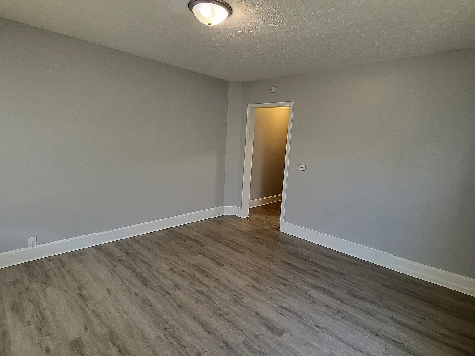 1 bed, 1.0 bath, 646 sqft, $725 — Photo 4