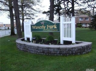 140 Storm Dr, Holtsville, NY 11742