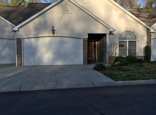 563 Greenway Landing Pl, Vinton, VA 24179