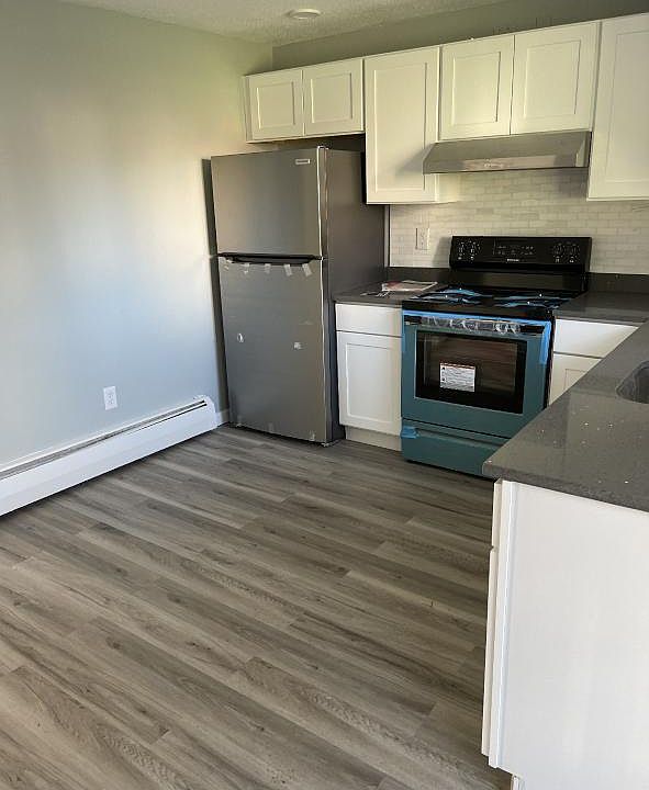 24 Liberty St, Ansonia, CT 06401 Zillow