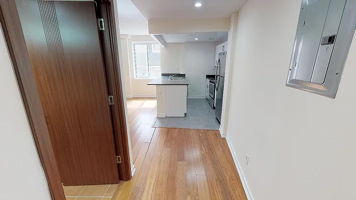 Rented by Metro Garden Realty NYC | media 26