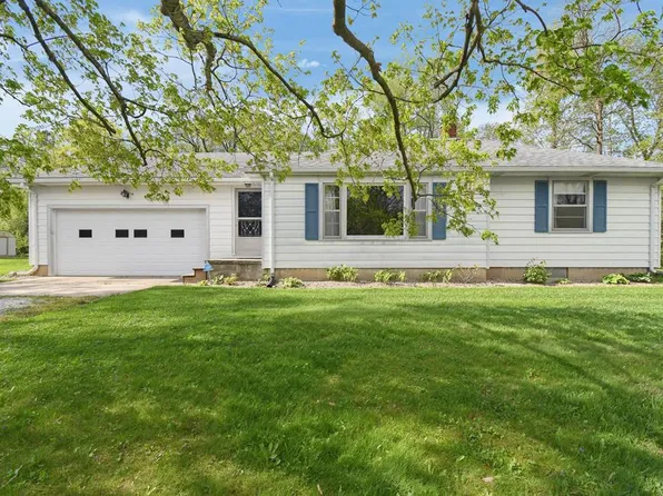 4354 Stetzer Rd, Bucyrus, OH 44820