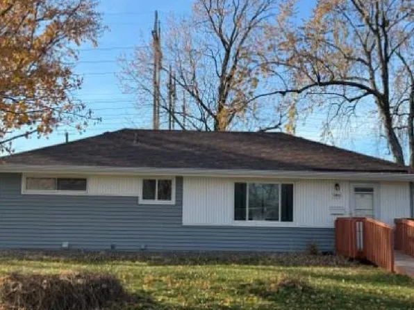 9400 Columbus Ave S, Bloomington, MN 55420