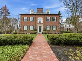 83 Church St Condominiums, Winchester, MA 01890