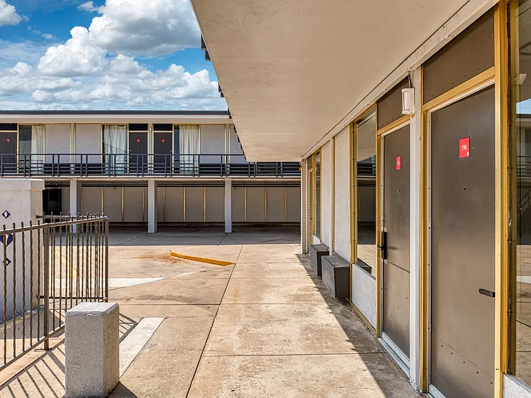 Ponca City Apartments LLC by Avera Living — Photo 11