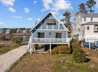 4002 E Yacht Dr, Oak Island, NC 28465