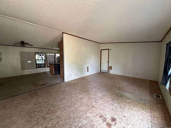 4th image of 231 Jones Rd