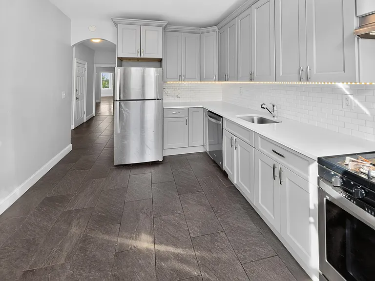 86 W 45th St #1 — Photo 14