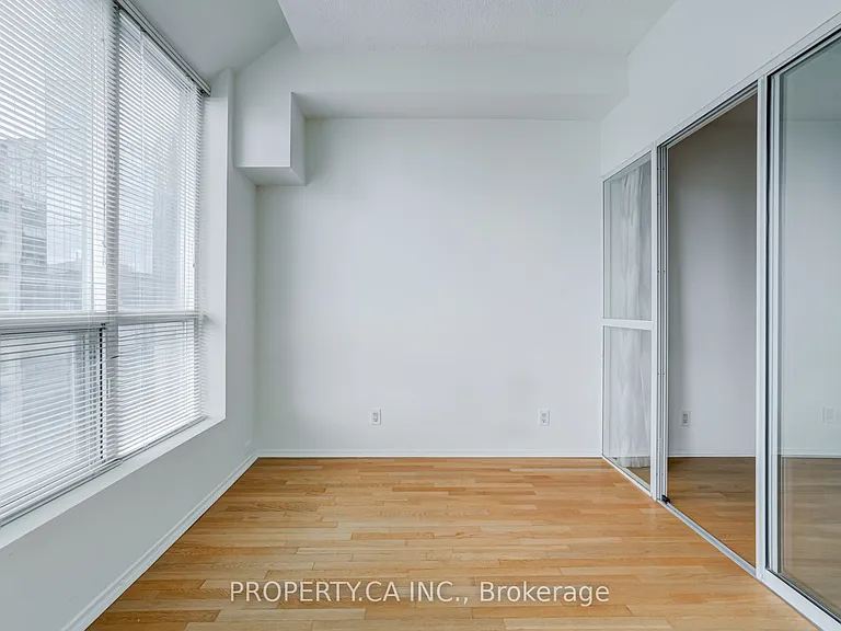 92 King St E #1703 — Photo 9
