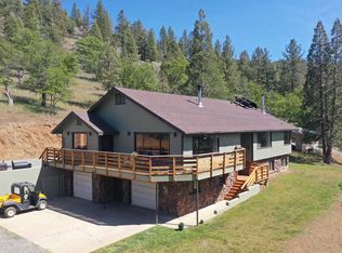 322 Air Force Way, Fort Jones, CA 96032