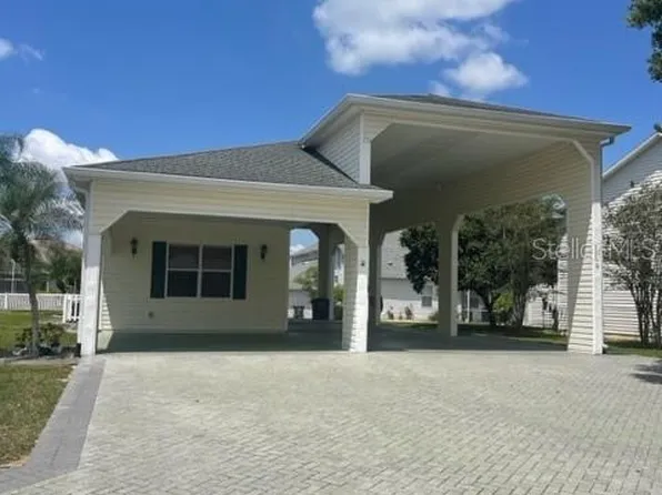 316 Motorcoach Dr S, Polk City, FL 33868