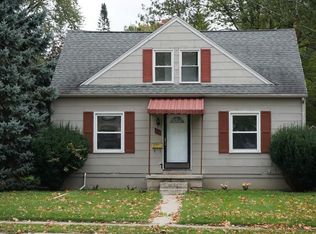 716 Springbrook Ave, Adrian, MI 49221