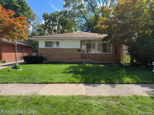 7540 August Ave, Westland, MI 48185