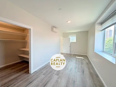 94 Olive St #2O1 — Photo 7