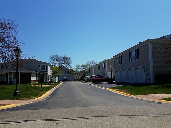 5th image of 1013 Cove Dr #132-C