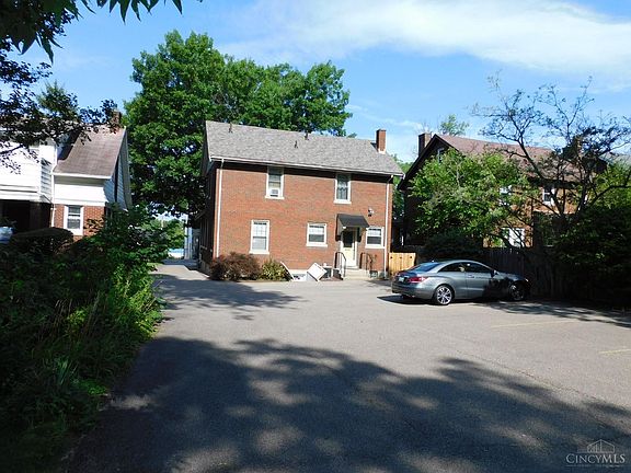 5th image of 3620 Glenmore Ave