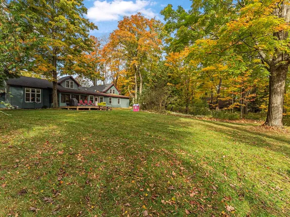 317 S Shabwasung St, Northport, MI 49670