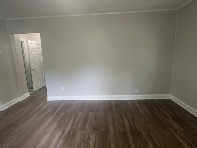 2381 Bruce St — Photo 13