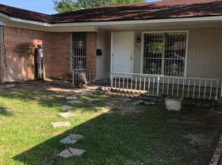 6429 Sharpview Dr, Houston, TX 77074