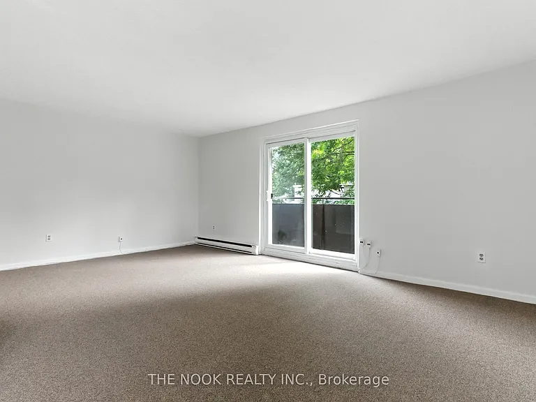 106 Cromwell Ave #21 — Photo 13