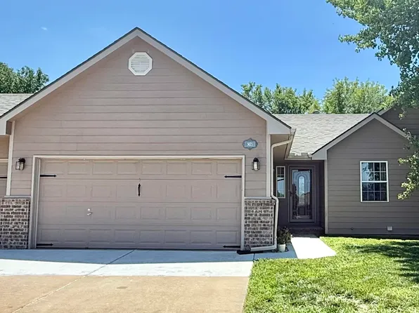 5021 E Pembrook Ct, Wichita, KS 67220