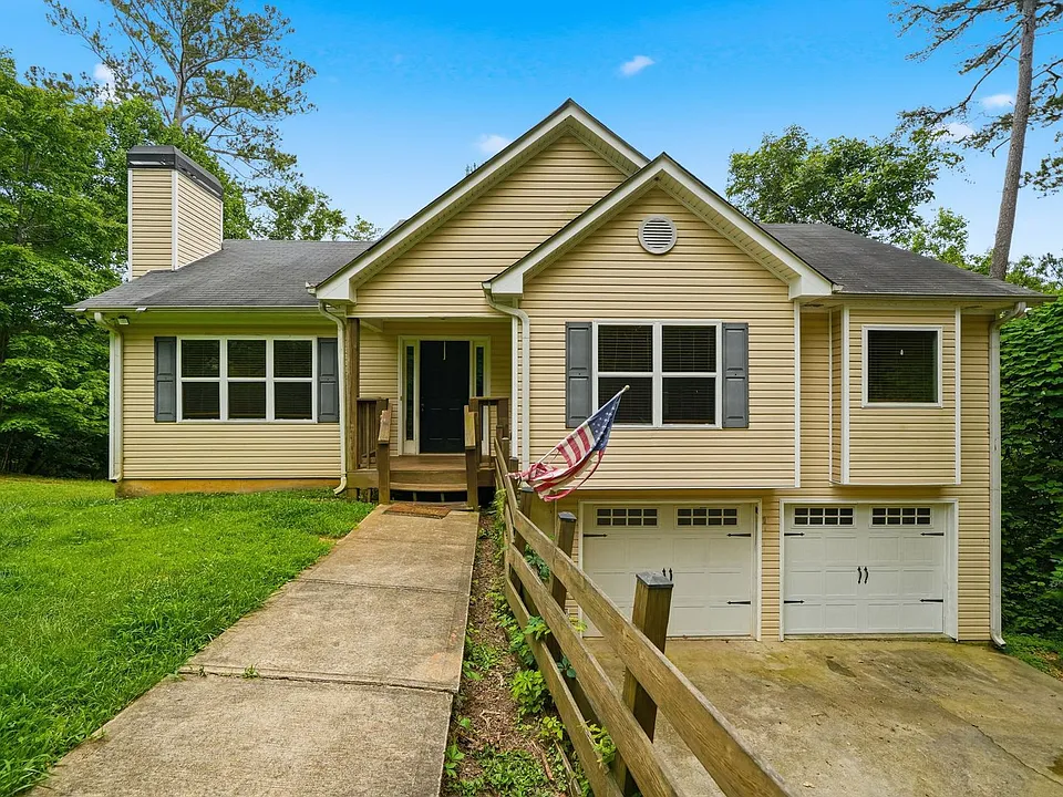 166 Cove Hl
