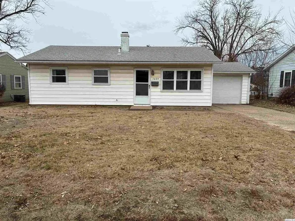 3409 Lawrence Rd, Quincy, IL 62301