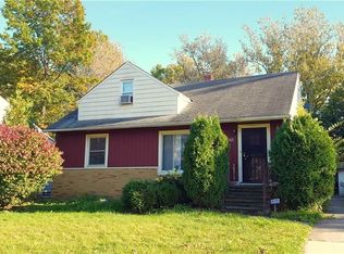 4230 Bluestone Rd, South Euclid, OH 44121