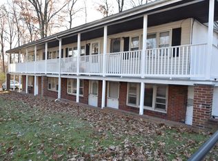 20 Oakwood Dr, Wind Gap, PA 18091