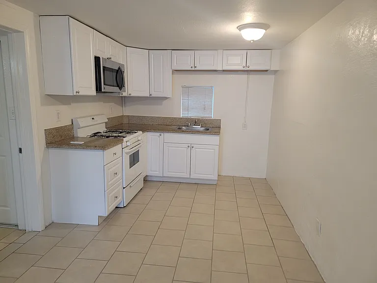 9245 Mission Blvd — Photo 3