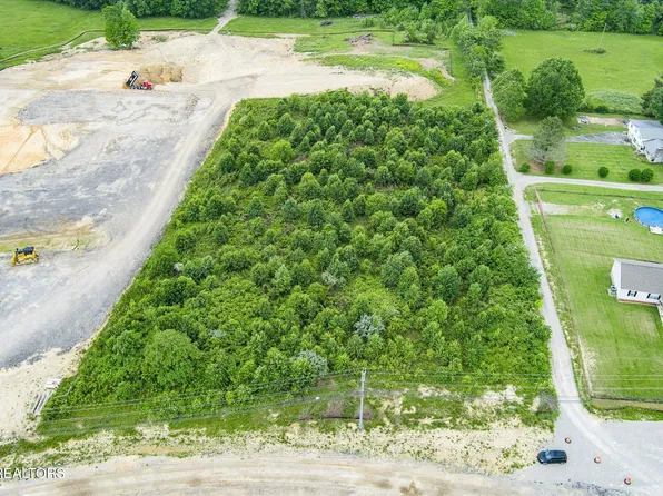N Highway 127, Crossville, TN 38571