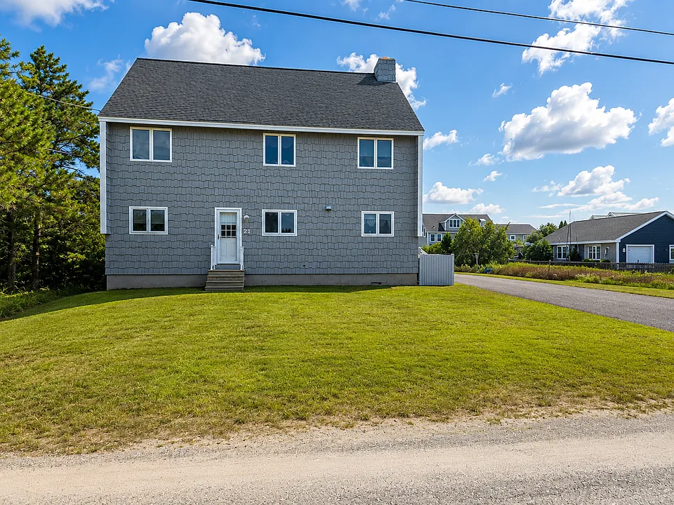 21 Driftwood Ln