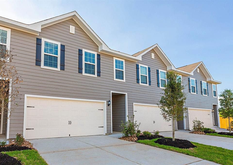 1st image of 408 Hollow Brook Ln