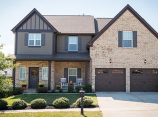 2207 Chaucer Park Ln, Thompsons Station, TN 37179