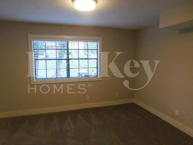 455 Chanterelle Dr — Photo 10