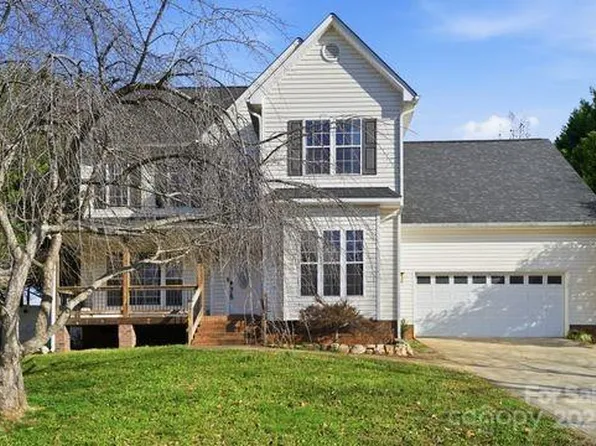 208 Bennington Dr, Stanley, NC 28164